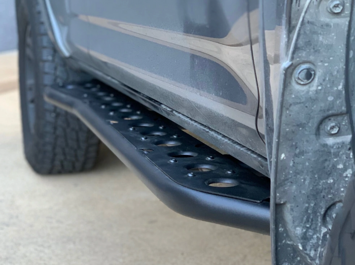 Rock sliders for 5th Gen Toyota 4Runner with filler plates